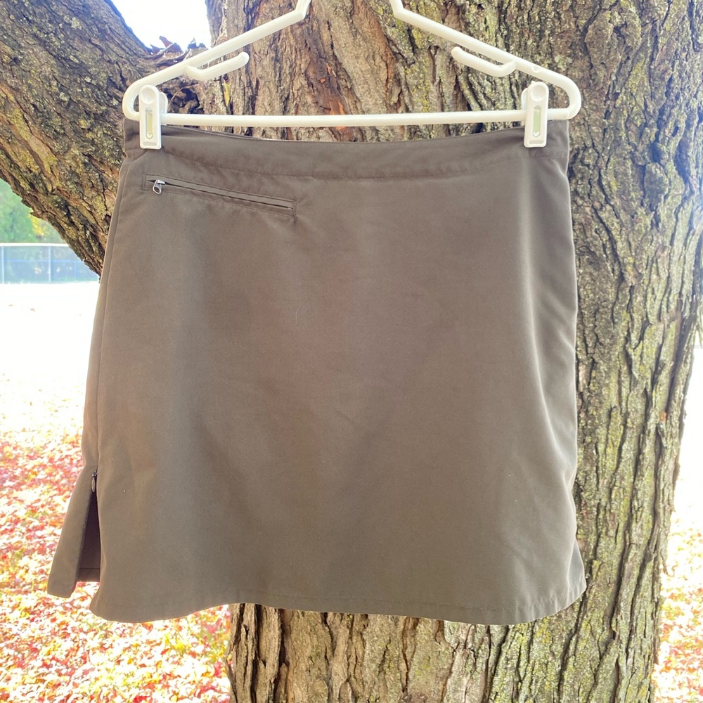 Patagonia skort women’s size 8 Brown